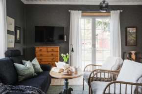 Guestly Homes - 2BR Nordic Cabin with Sauna, Piteå